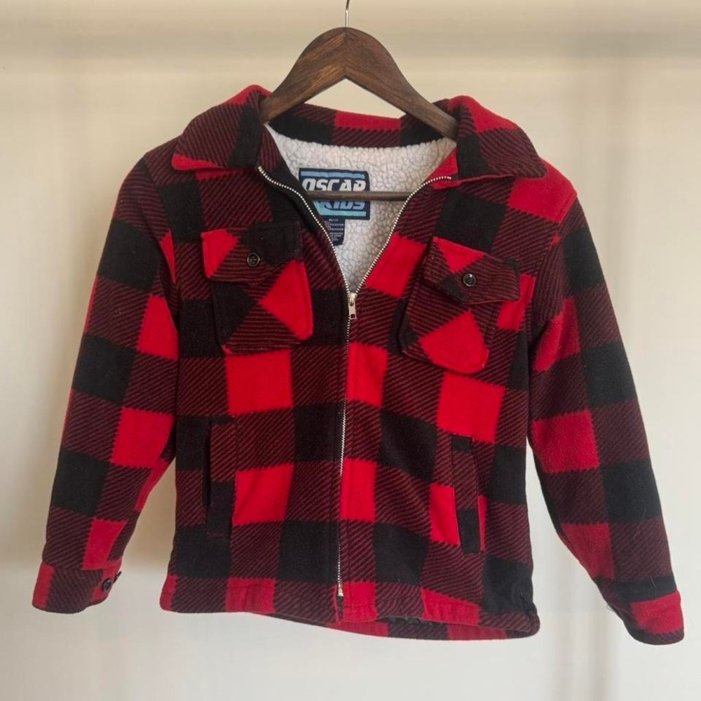 Oscar Kids Red and Black Plaid Fleece Lined Zip up Jacket Size XL/7 Outdoors